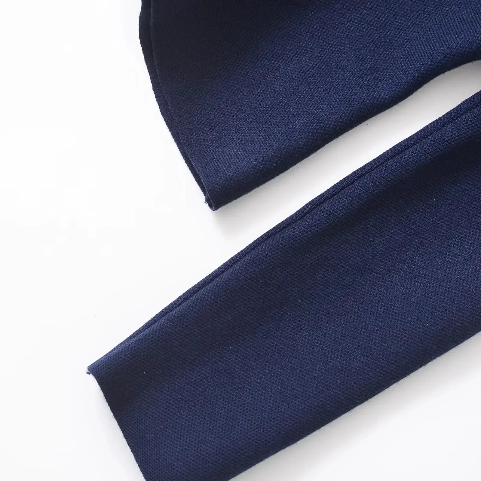 Cardigan Sweater – Button-Up Design – Casual Autumn Layering