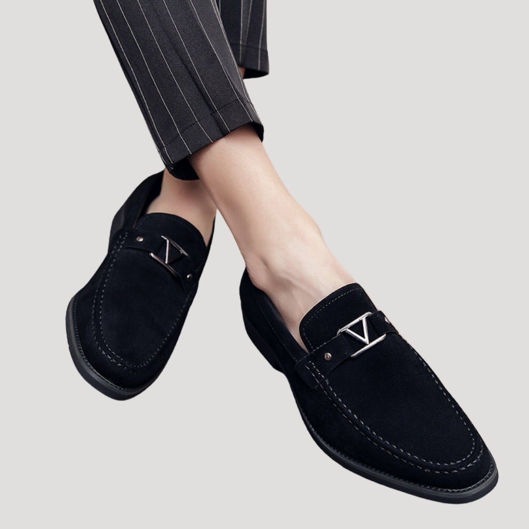 Suede Loafers – Slip-On Comfort – Smart Casual Style