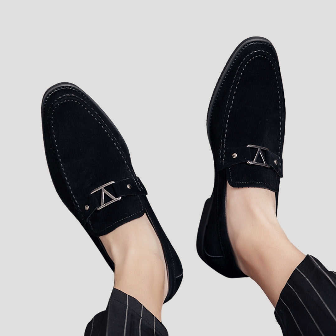 Suede Loafers – Slip-On Comfort – Smart Casual Style