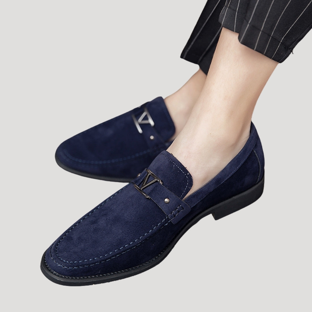 Suede Loafers – Slip-On Comfort – Smart Casual Style