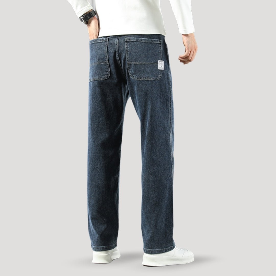 Straight Leg Jeans – Washed Black – Relaxed Classic Fit