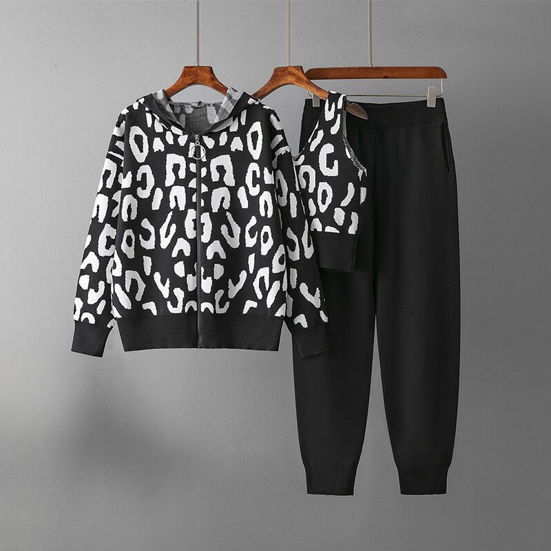 Loungewear Set – Leopard Print Hoodie – 3-Piece Knit Style