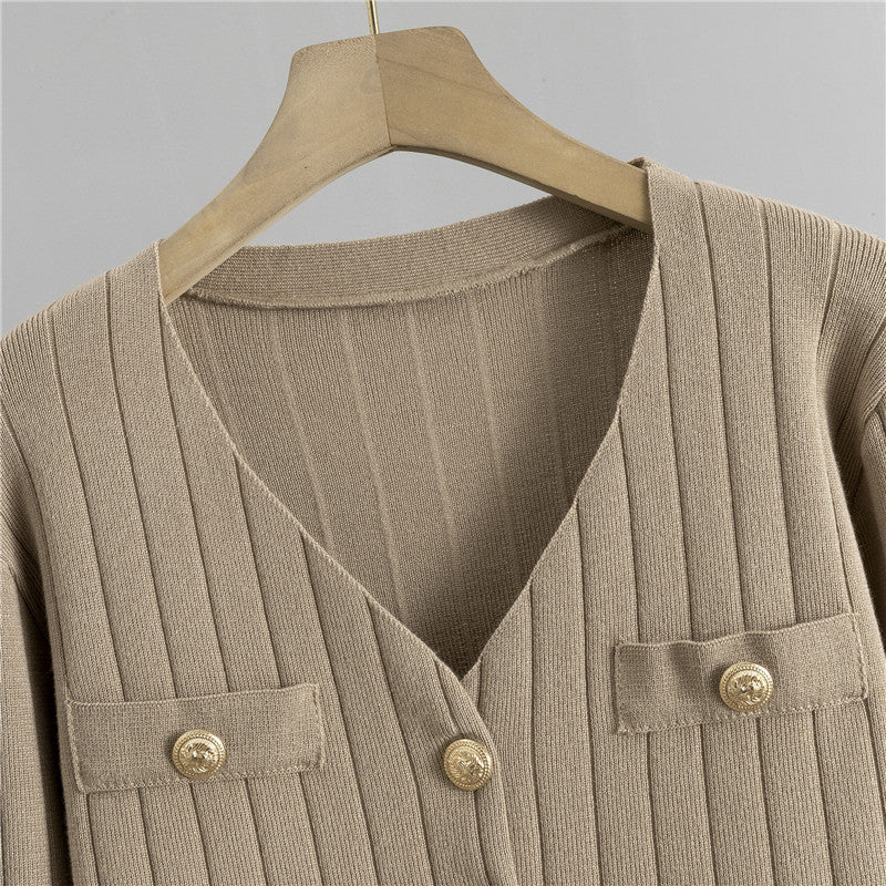 Tricot Knit Set – Buttoned Vest & Cardigan – Elegant Lounge Style