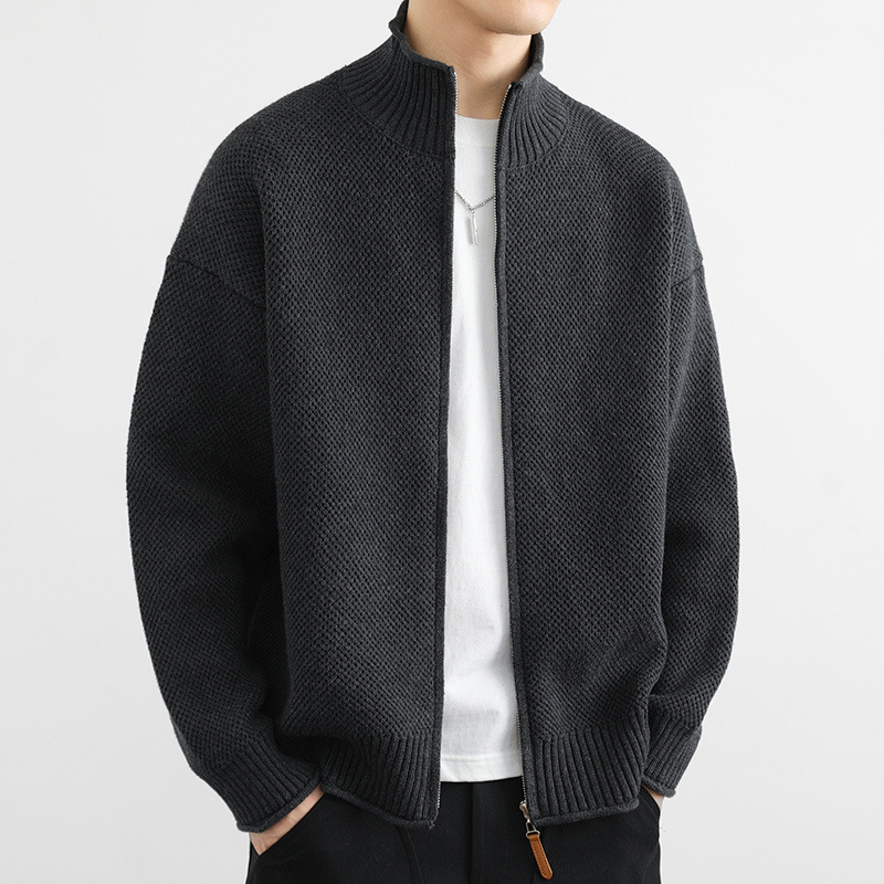 Zip-Up Cardigan – Textured Knit – Smart Casual Essential