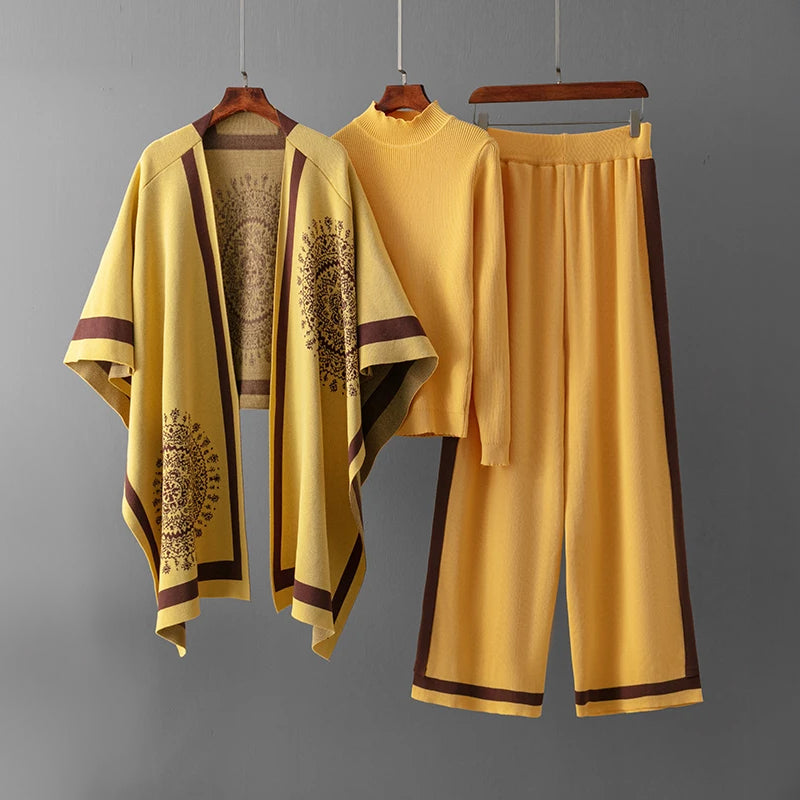 3-Piece Knit Set – Soft Ribbed Fabric – Casual Lounge Elegance