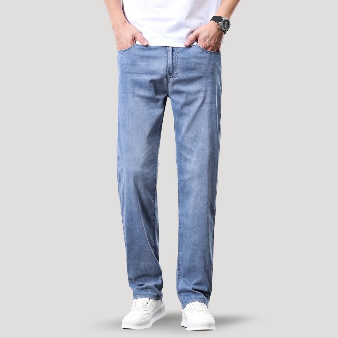 Straight Leg Jeans – Light Wash – Everyday Casual Fit