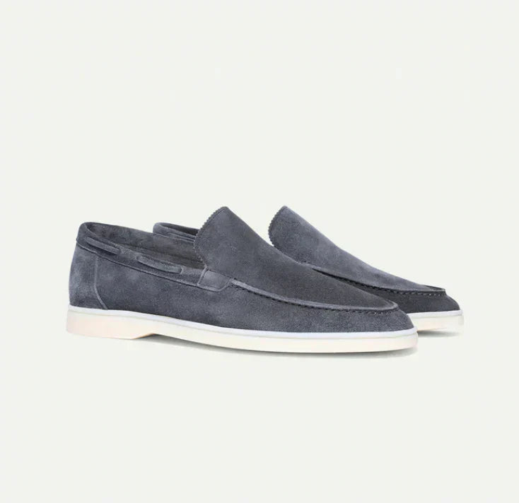 Suede Loafers – Classic Comfort – Versatile Everyday Style