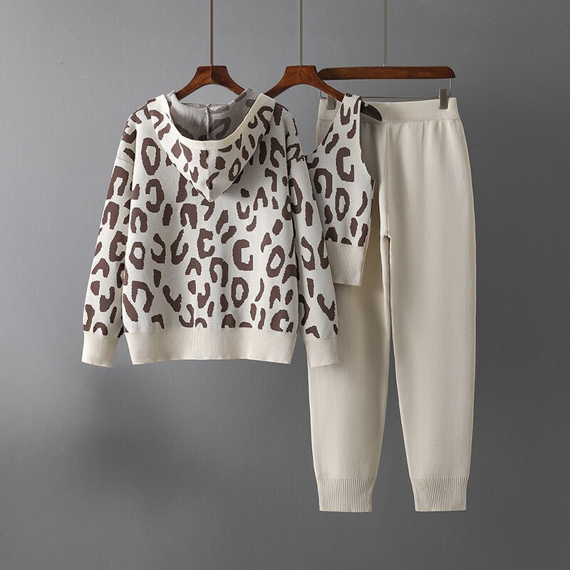 Loungewear Set – Leopard Print Hoodie – 3-Piece Knit Style