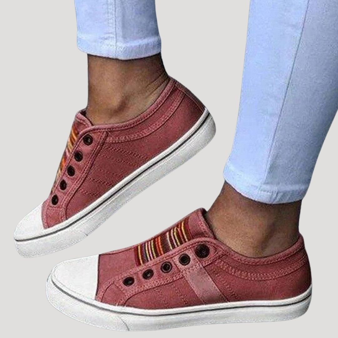 Women's Walking Shoes